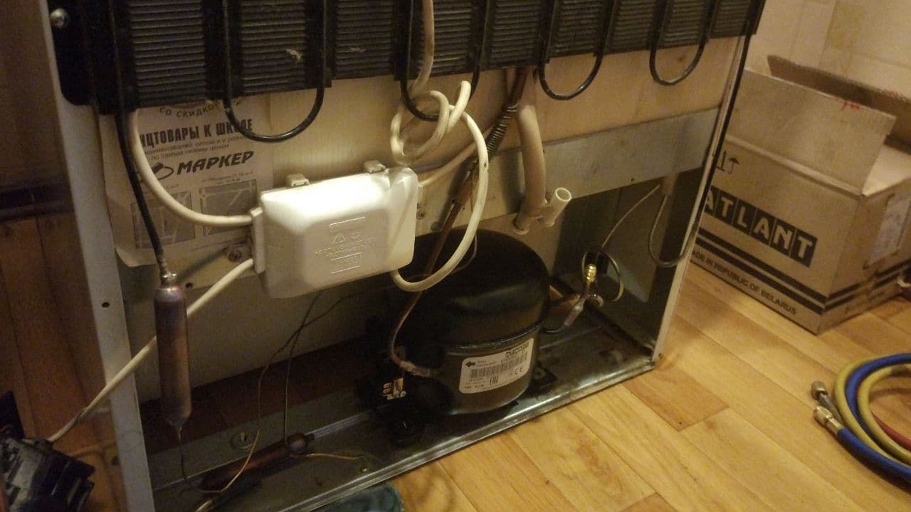 Ремонтируемые модели бытовых холодильников Whirlpool в Дергачах